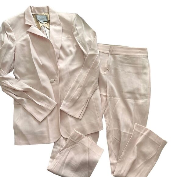 GREY JASON WU‎ Suit Set Satin Detail in Blush Pink NWOT Sz 4 - Picture 1 of 10